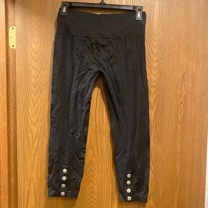 INC International Concepts Capri Leggings Size M